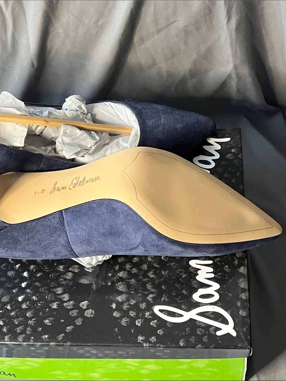 Sam Edelman Navy Suede Pointed Toe Pumps size 9M